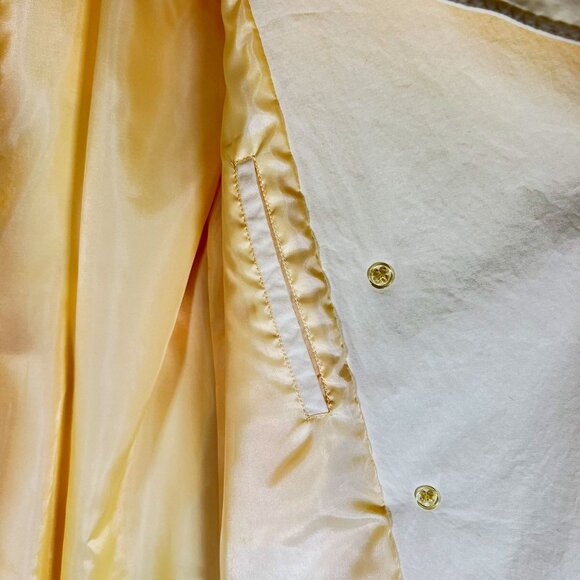 Portrait - Women's Size XS - Yellow TrenchCoat Rain Jacket - Padded Shoulders - Picture 16 of 16